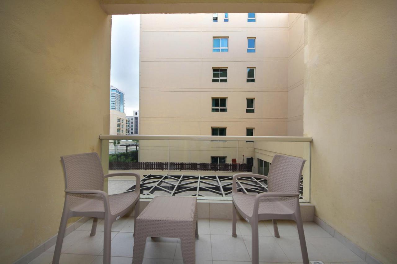 New Arabian Al Dhafra 2 The Greens 1 Br Dubai Exterior foto