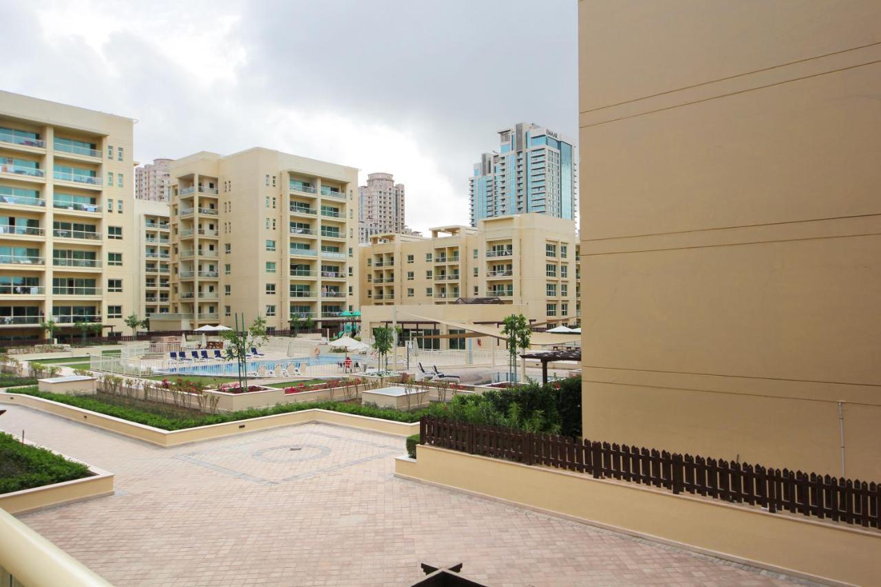 New Arabian Al Dhafra 2 The Greens 1 Br Dubai Exterior foto